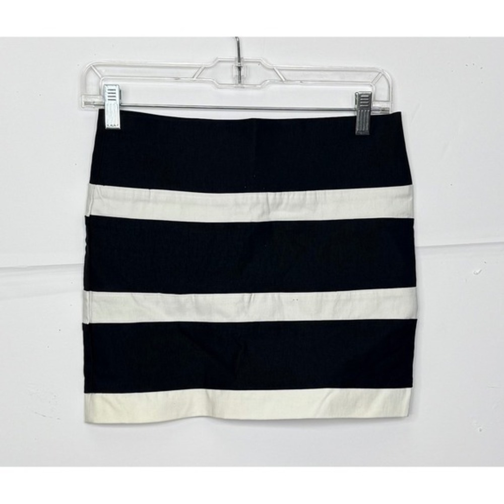 Charlotte Russe‎ Black & White Striped Bodycon Skirt VTG M Stretch Knit Y2K Chic